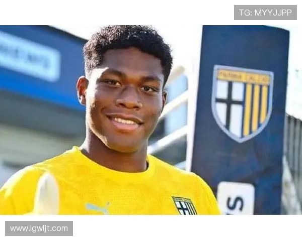 铃木彩艳神勇扑点救主 独揽9点5高分助十人帕尔马惊险抢分 铃木彩艳神勇扑点救主 独揽9点5高分助十人帕尔马惊险抢分