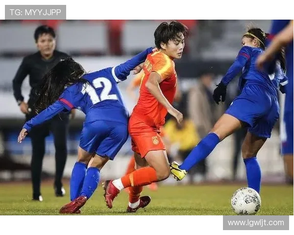 高桥花谈荣获亚足联最佳女足球员称号 感到荣幸但仍需不断提升自己 高桥花谈荣获亚足联最佳女足球员称号 感到荣幸但仍需不断提升自己